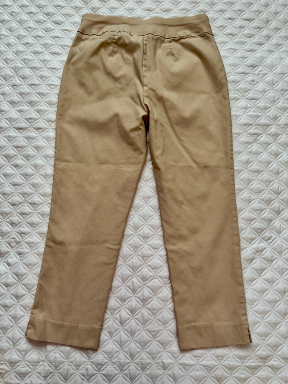 Chico's Tan So Slimming Cropped Pull-on Pants Size Small 4, Chicos Size 0 - Picture 10 of 13